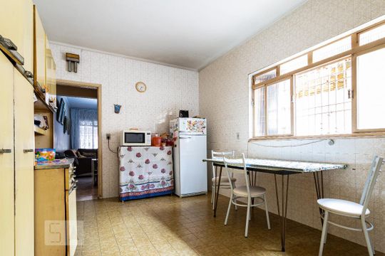 Cozinha' de apartamento à venda com 3 quartos, 150m² em Planalto Paulista, São Paulo
