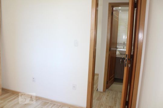 quarto 1 de apartamento à venda com 2 quartos, 47m² em Vila Carmosina, São Paulo