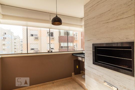 Varanda da Sala de apartamento para alugar com 2 quartos, 68m² em Jardim Itu-sabará, Porto Alegre