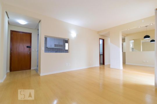 Salas de apartamento à venda com 2 quartos, 101m² em Vila Brandina, Campinas