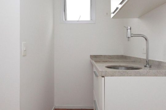 Cozinha de kitnet/studio para alugar com 1 quarto, 35m² em Centro, São Paulo