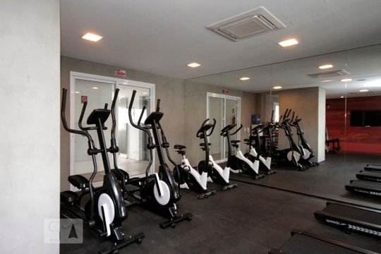 Academia de kitnet/studio para alugar com 1 quarto, 35m² em Centro, São Paulo