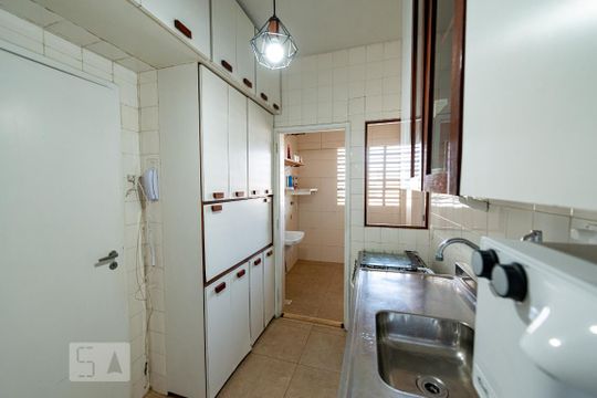 Cozinha de apartamento para alugar com 2 quartos, 90m² em Ipanema, Rio de Janeiro