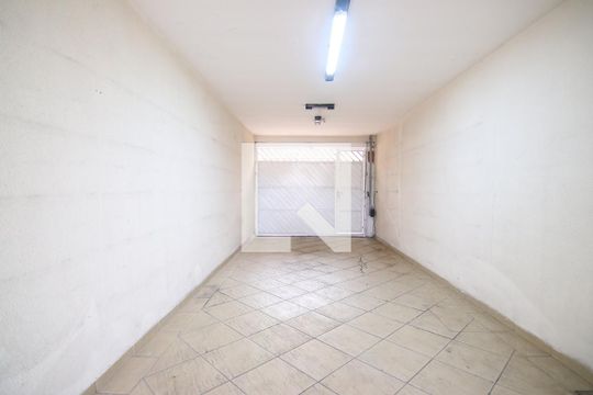 Garagem de casa à venda com 3 quartos, 170m² em Jardim Brasília (zona Leste), São Paulo