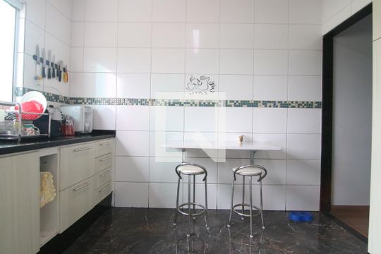 Cozinha de casa à venda com 3 quartos, 170m² em Jardim Brasília (zona Leste), São Paulo