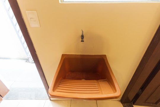 Cozinha e Área de Serviço de kitnet/studio para alugar com 1 quarto, 14m² em Vila da Saúde, São Paulo