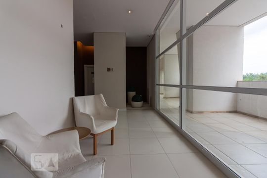 Hall de Entrada de apartamento para alugar com 2 quartos, 54m² em Vila Campesina, Osasco