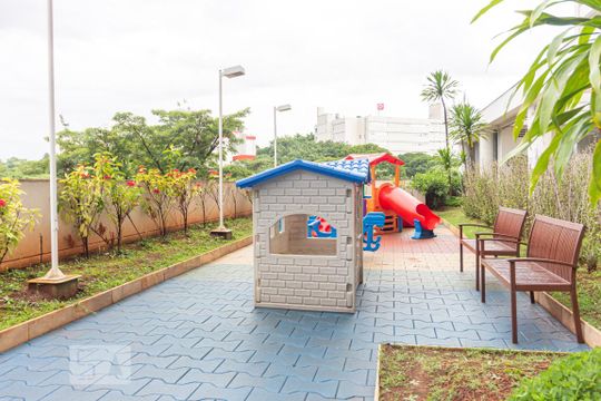Playground de apartamento para alugar com 2 quartos, 54m² em Vila Campesina, Osasco