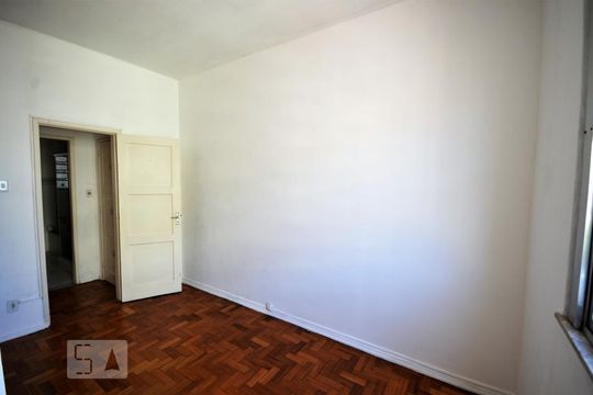 Quarto de apartamento para alugar com 1 quarto, 60m² em Botafogo, Rio de Janeiro