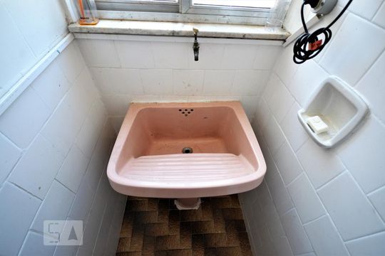 Tanque de apartamento para alugar com 1 quarto, 60m² em Botafogo, Rio de Janeiro