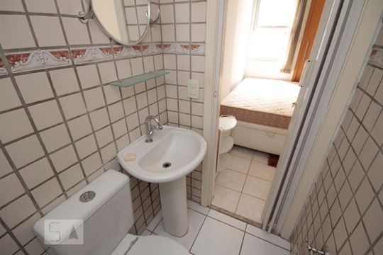 Banheiro da Suíte de apartamento para alugar com 1 quarto, 25m² em Consolação, São Paulo