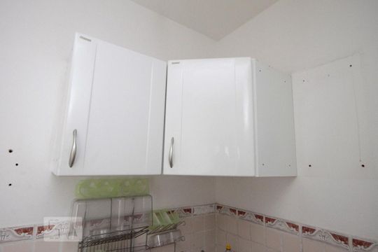 Cozinha de apartamento para alugar com 1 quarto, 25m² em Consolação, São Paulo
