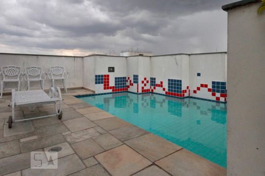 Piscina de apartamento para alugar com 1 quarto, 25m² em Consolação, São Paulo