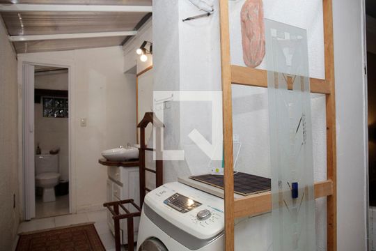 Área de Serviço de apartamento para alugar com 1 quarto, 50m² em Petrópolis, Porto Alegre