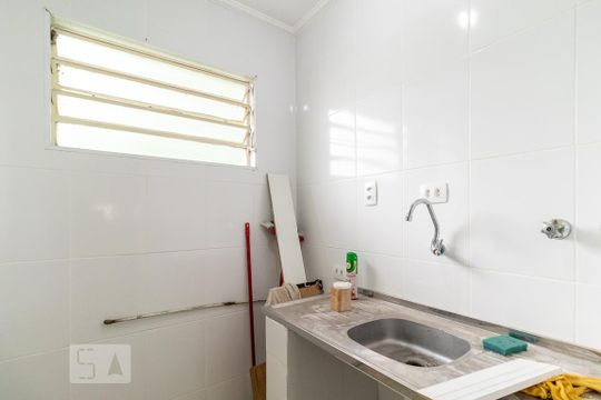 Cozinha de apartamento para alugar com 2 quartos, 41m² em Pinheiros, São Paulo
