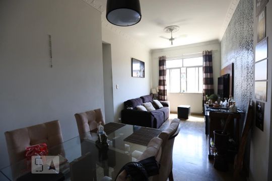 Apartamento para alugar com 2 quartos, 64m² em São Cristóvão, Rio de Janeiro