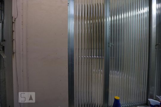 Área de Serviço Janela de apartamento para alugar com 2 quartos, 64m² em São Cristóvão, Rio de Janeiro