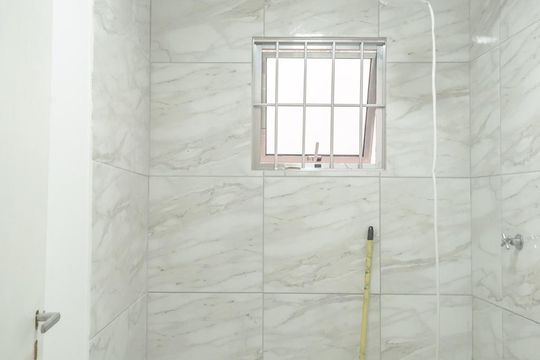 Banheiro de casa à venda com 2 quartos, 126m² em Penha de França, São Paulo