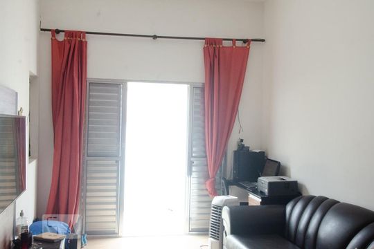 Sala de casa à venda com 3 quartos, 130m² em Vila Mazzei, São Paulo