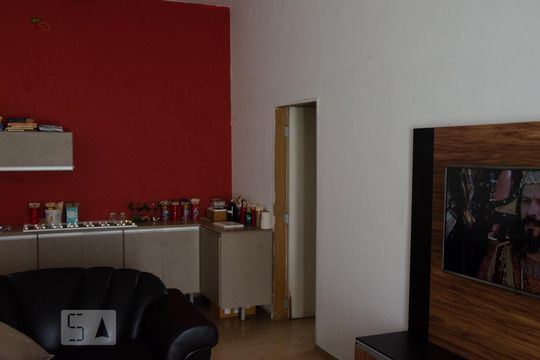 Sala de casa à venda com 3 quartos, 130m² em Vila Mazzei, São Paulo