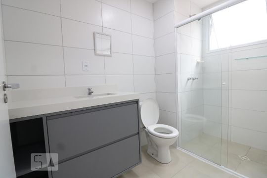 Banheiro de apartamento para alugar com 2 quartos, 52m² em Santa Efigênia, São Paulo