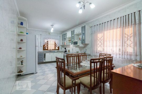 Cozinha de casa à venda com 3 quartos, 183m² em Vila Flórida, Guarulhos