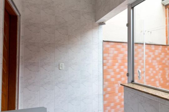 Área de serviço de casa à venda com 3 quartos, 183m² em Vila Flórida, Guarulhos