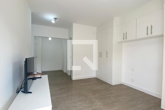 Studio de kitnet/studio para alugar com 1 quarto, 40m² em Tamboré, Barueri