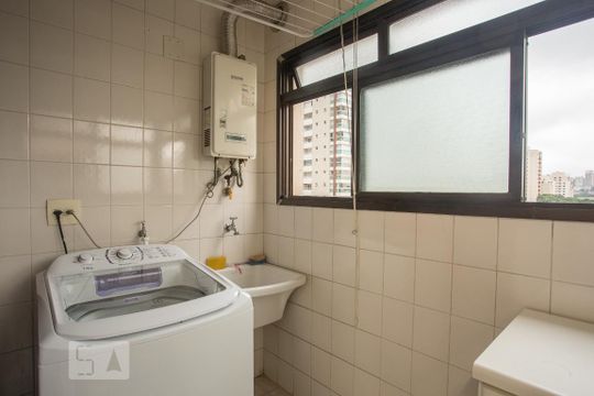 Área de Serviço de apartamento para alugar com 2 quartos, 70m² em Pompeia, São Paulo