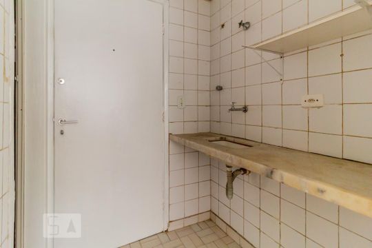 Cozinha de kitnet/studio à venda com 1 quarto, 22m² em Vila Buarque, São Paulo