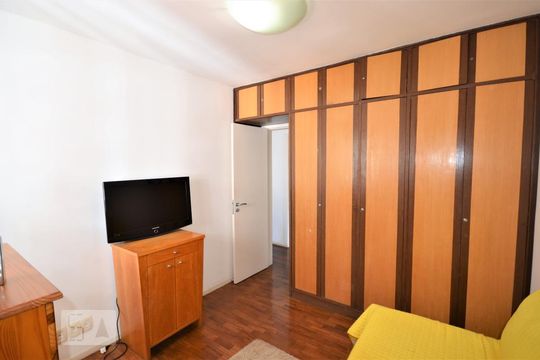 Quarto 1 de apartamento à venda com 3 quartos, 270m² em Botafogo, Rio de Janeiro