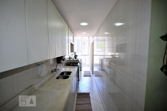 Cozinha  de apartamento à venda com 3 quartos, 270m² em Botafogo, Rio de Janeiro