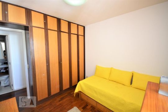 Quarto 1 de apartamento à venda com 3 quartos, 270m² em Botafogo, Rio de Janeiro
