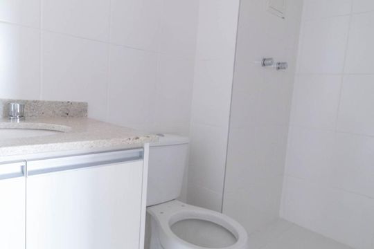 Banheiro 1 de apartamento à venda com 3 quartos, 90m² em Vila Gomes Cardim, São Paulo