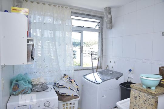 Área de Serviço de apartamento à venda com 4 quartos, 250m² em Freguesia (jacarepaguá), Rio de Janeiro
