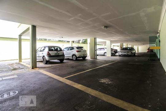 Garagem de apartamento à venda com 3 quartos, 110m² em Jardim América, Goiânia
