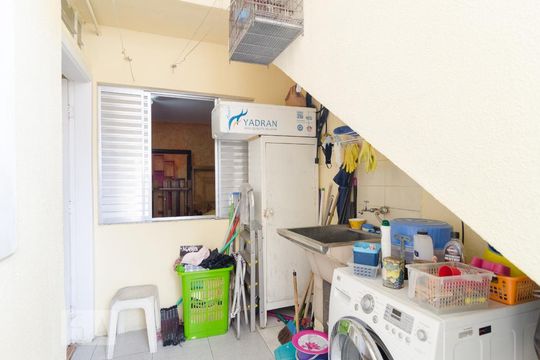 Lavanderia de casa à venda com 3 quartos, 110m² em Vila da Saúde, São Paulo