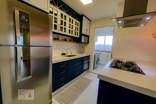 Cozinha de apartamento para alugar com 2 quartos, 73m² em Mooca, São Paulo