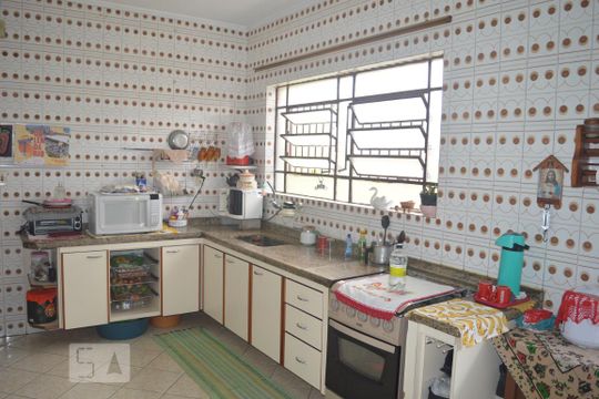 Cozinha de casa à venda com 4 quartos, 155m² em Vila Constança, São Paulo