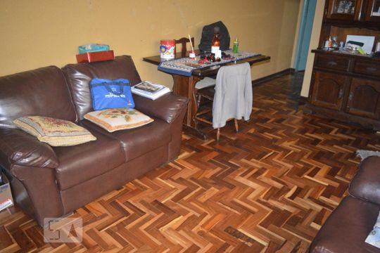 Sala de casa à venda com 4 quartos, 155m² em Vila Constança, São Paulo