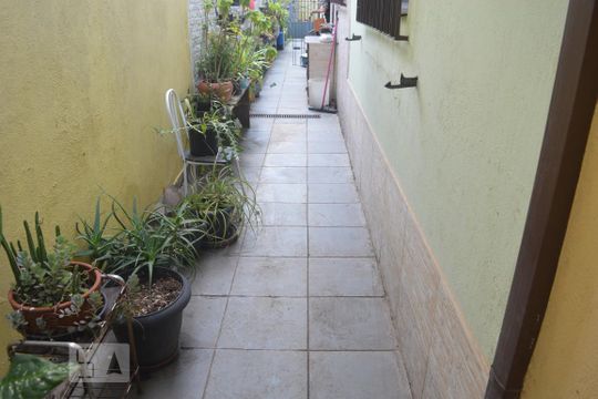 Quintal de casa à venda com 4 quartos, 155m² em Vila Constança, São Paulo