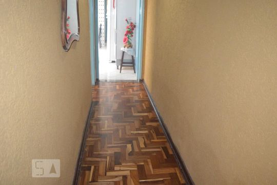 Corredor de casa à venda com 4 quartos, 155m² em Vila Constança, São Paulo