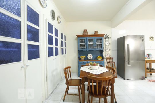 Cozinha de apartamento à venda com 4 quartos, 220m² em Higienopolis, São Paulo