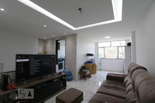 Apartamento à venda com 2 quartos, 60m² em Taquara, Rio de Janeiro