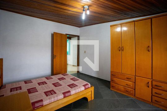 Quarto 2 de casa para alugar com 2 quartos, 85m² em Taboão, Diadema