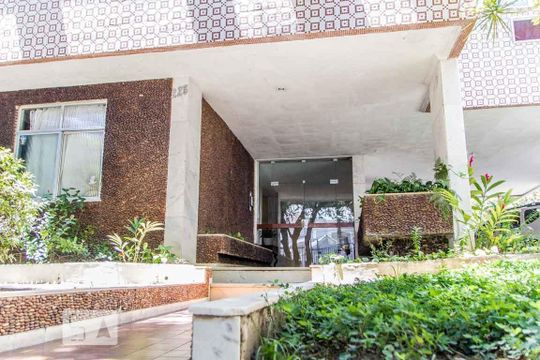 Fachada de apartamento à venda com 2 quartos, 80m² em Jardim Guanabara, Rio de Janeiro