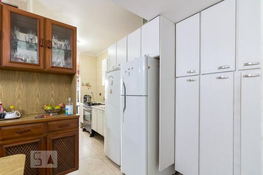 Cozinha de apartamento para alugar com 3 quartos, 95m² em Jardim Barbosa, Guarulhos