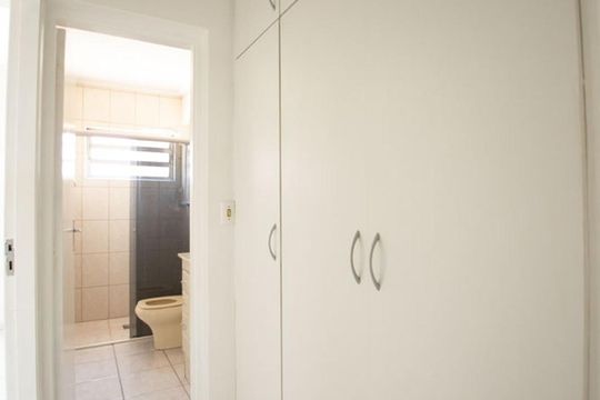 corredor de apartamento para alugar com 2 quartos, 60m² em Vila Mimosa, Campinas