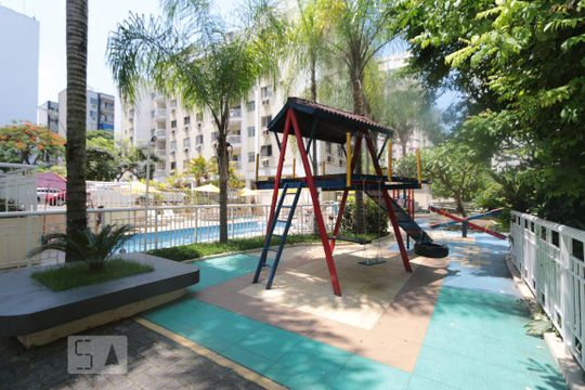 Área comum - Piscina/play de apartamento para alugar com 3 quartos, 73m² em Tanque, Rio de Janeiro
