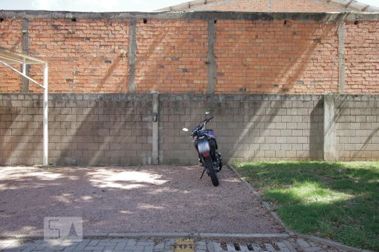 Garagem de apartamento à venda com 2 quartos, 57m² em Fátima, Canoas